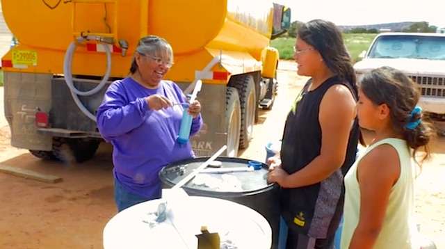 Navajo Lady Delivers Water 75 Miles Every Day to Homes Without Plumbing 